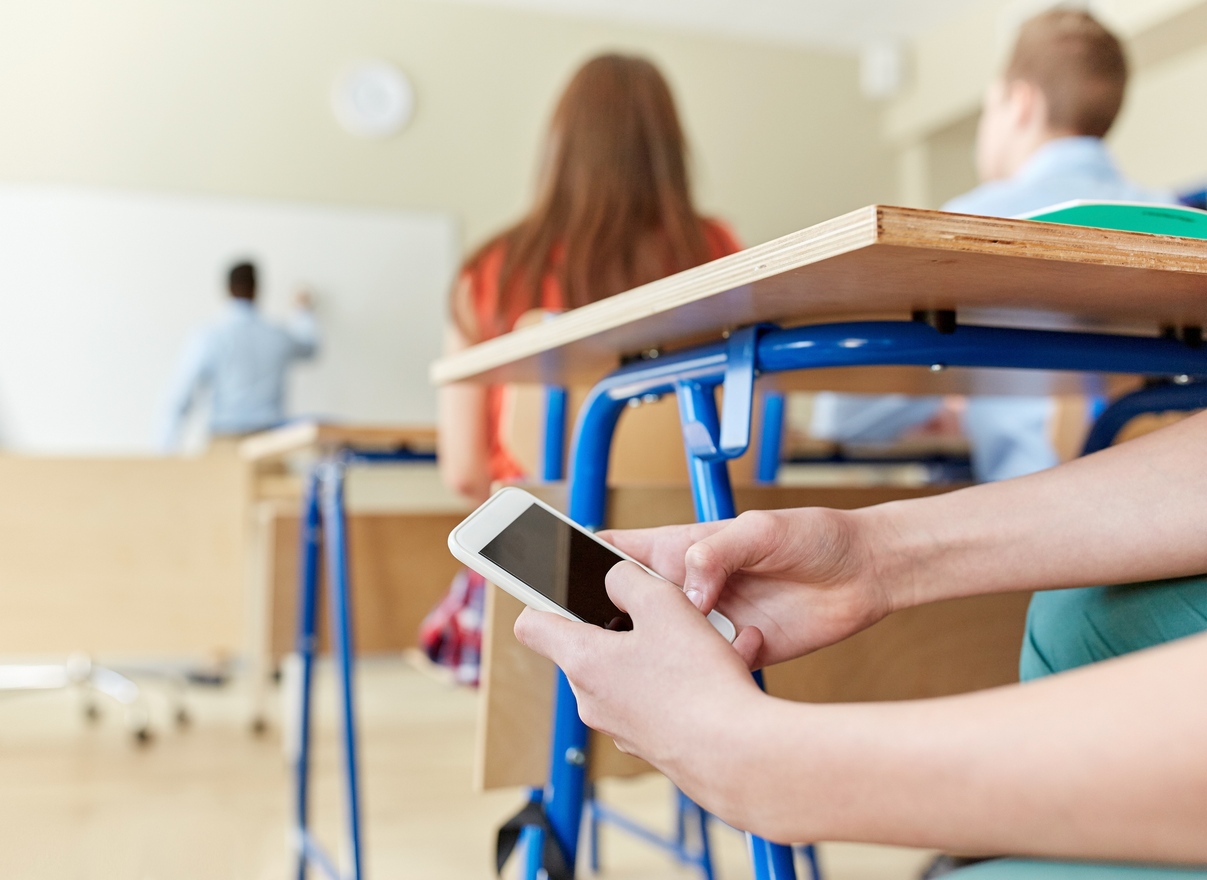 Téléphone portable à l'école