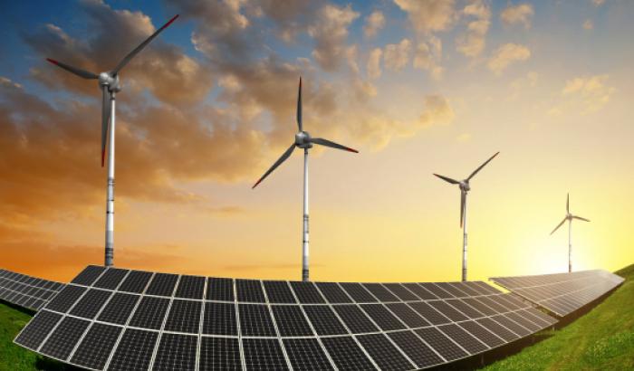 Photovoltaik und Windenergie