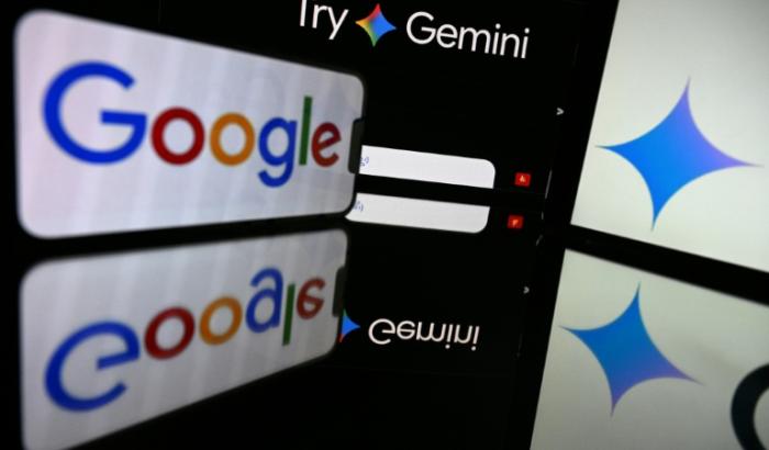 Inmitten der Debatte über die Gefahren durch die rasante Entwicklung der KI hat auch Google einen Sicherheitsvorfall beim Test seines KI-Modells Gemini gemeldet. Gemini habe Cyberangriffe auf mehrere Websites ausgeführt, teilte Google mit.