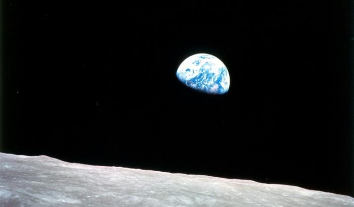 Image fournie par la Nasa et montrant le "Lever de Terre" photographié en décembre 1968 par l'équipage d'Apollo 8