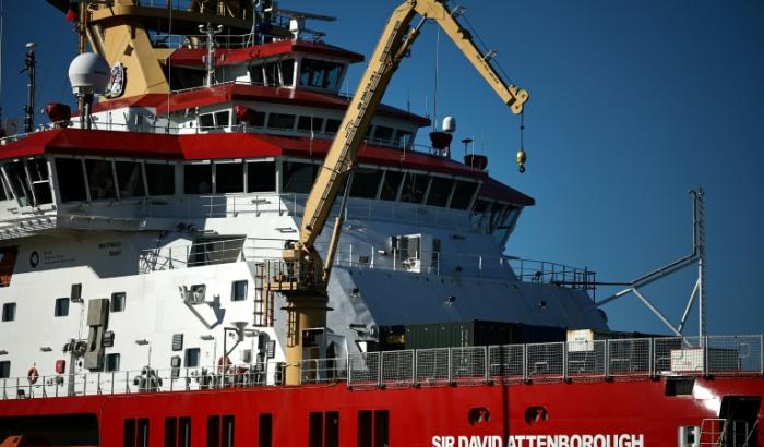 Le navire de recherche polaire RSS David Attenborough amarré au port de Harwich, le 6 octobre 2025 dans l'est de l'Angleterre