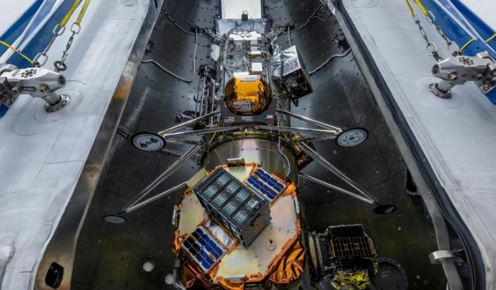 Knapp ein Jahr nach dem Start seines Mondlanders "Odysseus" hat das US-Raumfahrtunternehmen Intuitive Machines ein weiteres Landegerät auf den Mond geschickt. Die neue Mondmission IM-2 mit der Landesonde "Athena" startete am Mittwoch ins All.