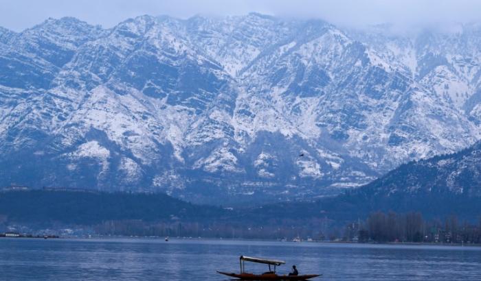 Wegen ungewöhnlich geringer Schneemassen im Himalaya ist nach Angaben von Wissenschaftlern die Wasserversorgung von Millionen von Menschen gefährdet.