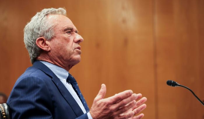 Le ministre américain de la Santé Robert Kennedy Jr., lors d'une audition devant un comité du Sénat à Washington DC, le 20 mai 2025