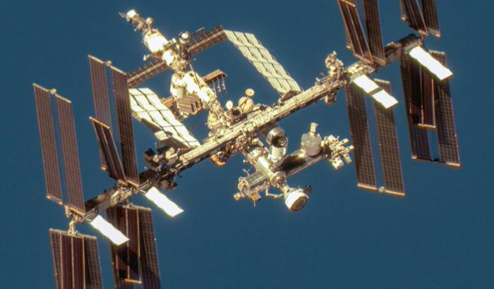 Image diffusée par Maxar Technologies le 7 juin 2024 du vaisseau spatial Starliner de Boeing amarré au port avant de la station spatiale internationale (ISS)