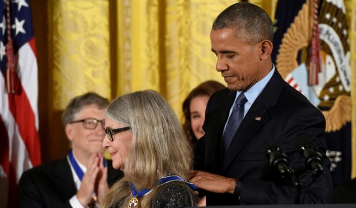 Sie war entscheidend am Apollo-Mondprogramm der Nasa beteiligt und galt als eine Pionierin der Informatik: Nun ist die US-Wissenschaftlerin Margaret Hamilton im Alter von 90 Jahren gestorben.