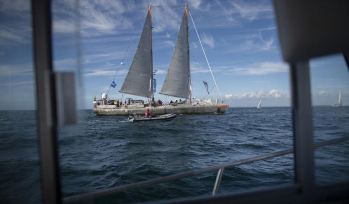 La goélette scientifique Tara arrive à Lorient, le 15 octobre 2022