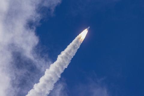 Europa hat wieder einen unabhängigen Zugang zum Weltraum: Nach langjähriger Vorbereitung ist die neue europäische Trägerrakete Ariane-6 am Dienstag erfolgreich ins All gestartet.