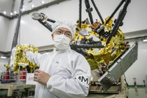 Vom japanischen Weltraumbahnhof Tanegashima aus soll am Dienstag um 04.41 Uhr (Ortszeit, Montag 21.41 Uhr MESZ) eine H3-Trägerrakete ins All starten. Sie hat eine Raumsonde im Gepäck, die den Mond Phobos erforschen soll.