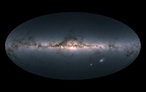 Image de la Voie lactée et de proches galaxies, prise par le télescope spatial Gaia, basée sur des mesures de plus d'1,7 milliard d'étoiles, diffusée le 25 avril 2028 par l'Agence spatiale européenne