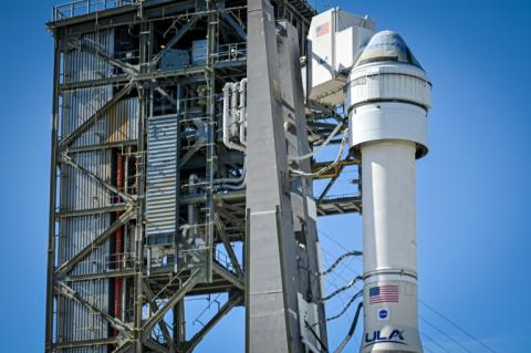 Der Start der ersten bemannten Mission der Starliner-Raumkapsel von Boeing ist wegen technischer Probleme erneut verschoben worden. Statt am 21. Mai soll der Start nun am 25. Mai erfolgen, teilte die US-Raumfahrtbehörde Nasa mit.