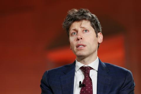 Das Haus des Chefs des KI-Pioniers und ChatGPT-Entwicklers OpenAI, Sam Altman, ist mit einem Molotowcocktail angegriffen worden. Verletzt wurde niemand, der Verdächtige wurde festgenommen.