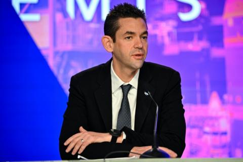 L'administrateur de la Nasa Jared Isaacman durant une conférence de presse au Kennedy Space Center à Cap Canaveral en Floride, le 27 février 2026