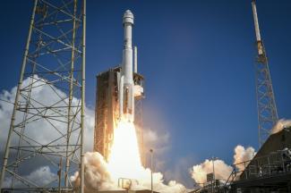 Décollage de la fusée Atlas V de United Launch Alliance (ULA) transportant le vaisseau spatial Starliner de Boeing, à Cap Canaveral en Floride le 5 juin 2024