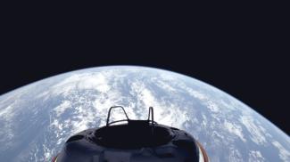 La capsule Dragon de la mission de SpaceX Polaris Dawn devant la Terre le 10 septembre 2024