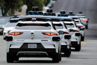 Die Fahrdienstleister Uber und Wayve haben am Donnerstag erstmals kommerzielle Robotaxi-Fahrten in London angeboten. Die Einführung des fahrerlosen Taxidienstes für die Öffentlichkeit erfolge "schrittweise", sagte die Uber-Produktchefin Wendy Lee AFP.