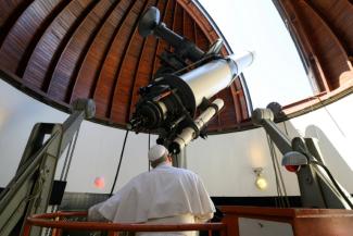Am 56. Jahrestag der Mondlandung hat Papst Leo XIV. mit dem US-Astronauten Buzz Aldrin telefoniert. Er besuchte zudem das Observatorium des Vatikans in Castel Gandolfo.