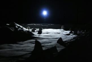 L'installation LUNA, simulant l'environnement lunaire, le 17 septembre 2024, à Cologne (Allemagne)